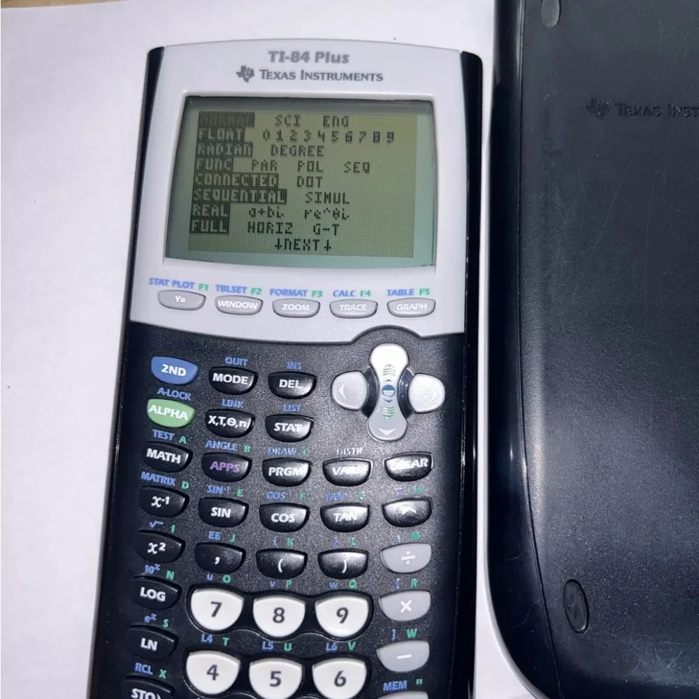 Texas Instrument TI 84 Plus Graphing Calculator W Cover Tested